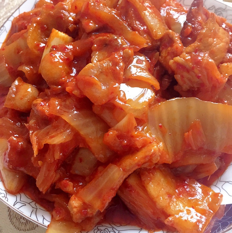 辣白菜炒五花肉
