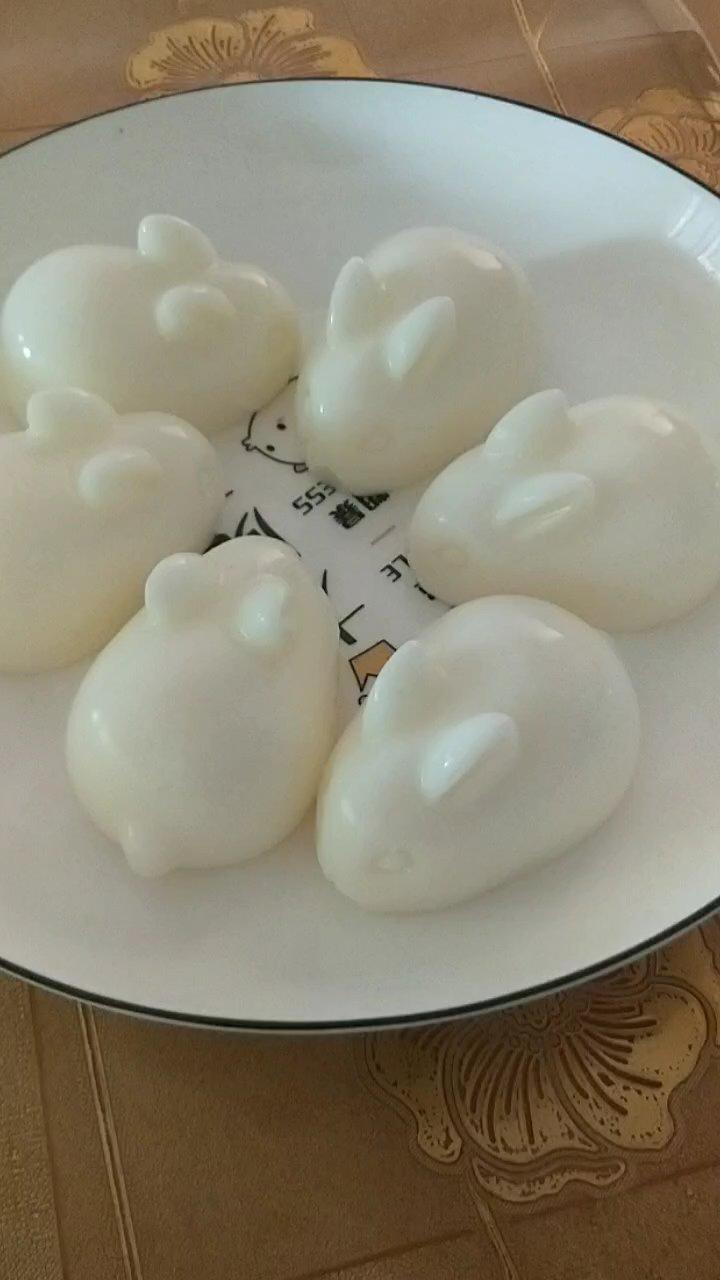 5320_f4wk做的网红q弹小兔子慕斯