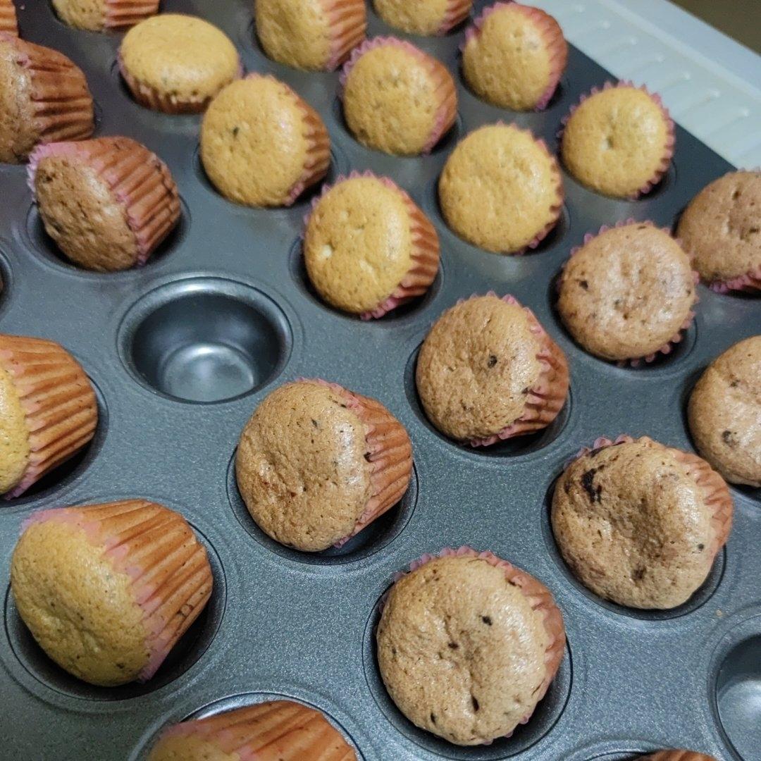 视频👶一口一个｜超可爱｜原味｜mini宝宝小蛋糕｜48连24连通用