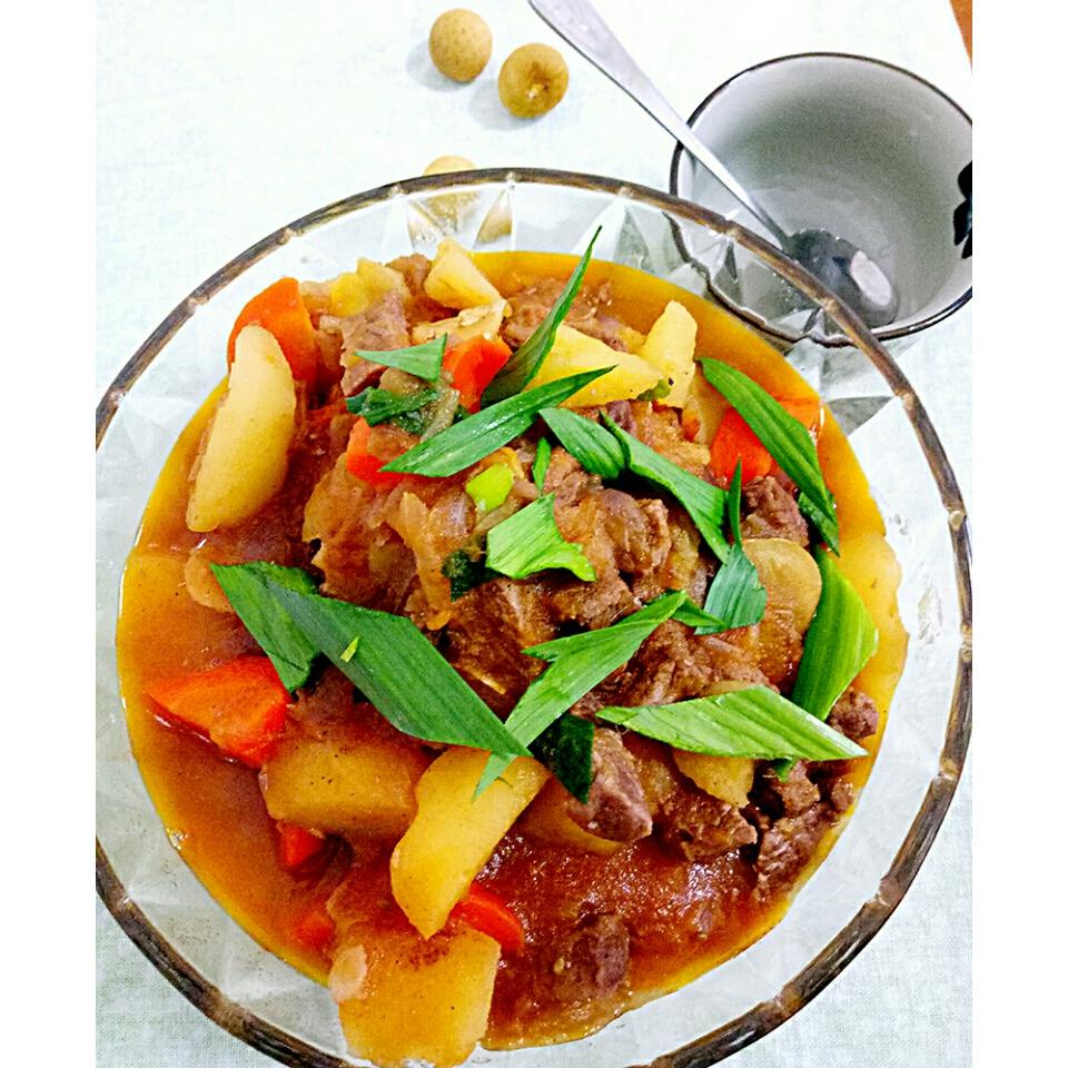 土豆炖牛肉