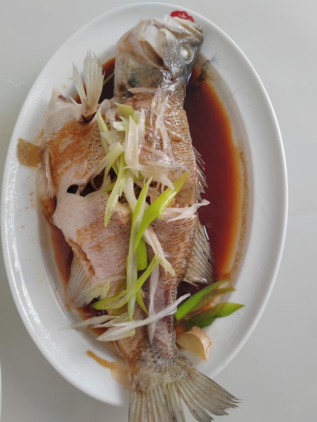 清蒸鲈鱼