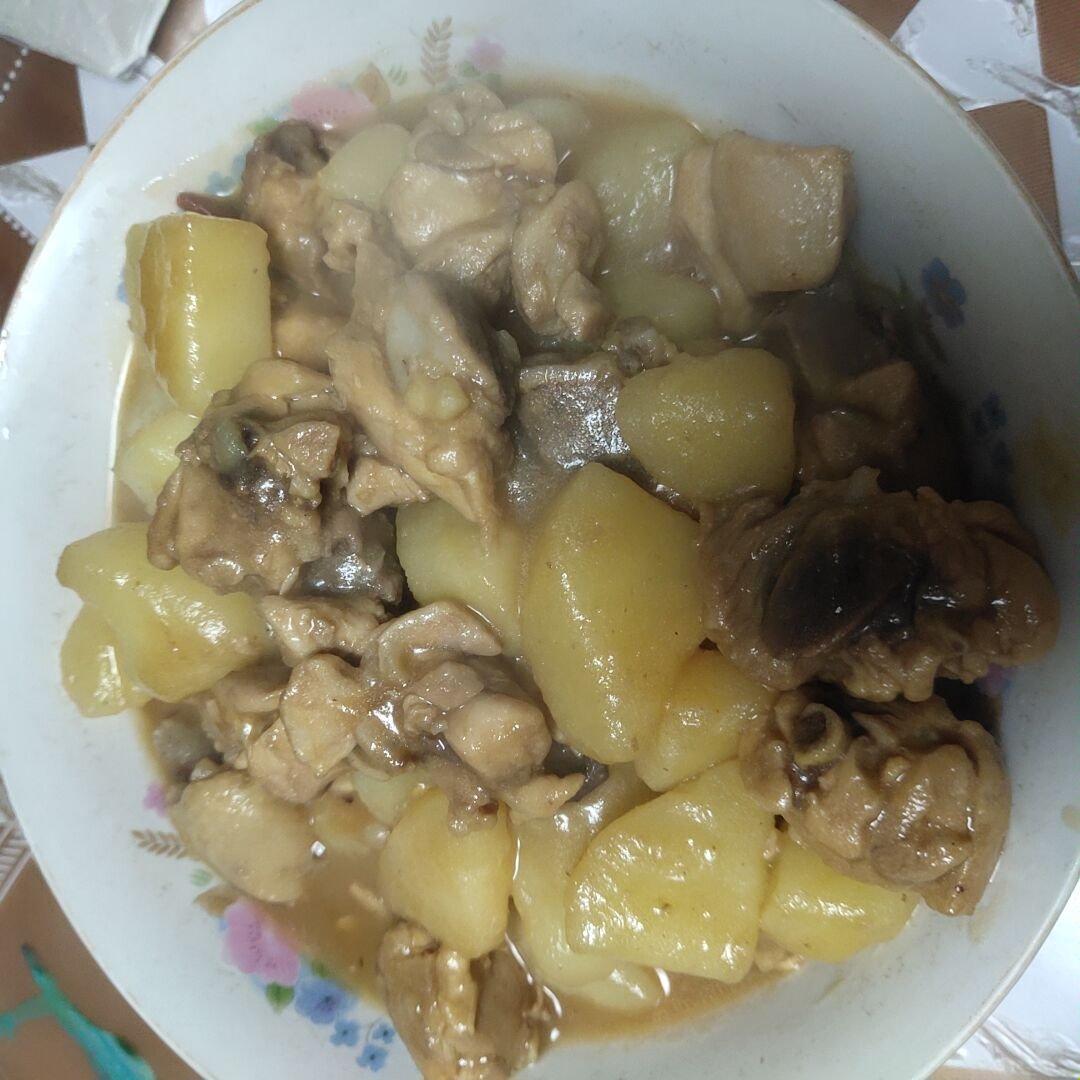 土豆焖鸡腿