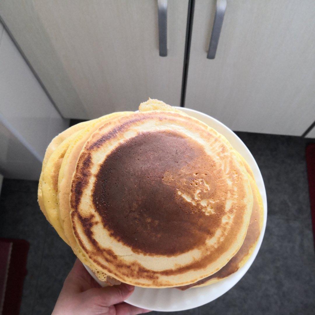 玉米面松饼，早起5分钟搞定，又软又健康