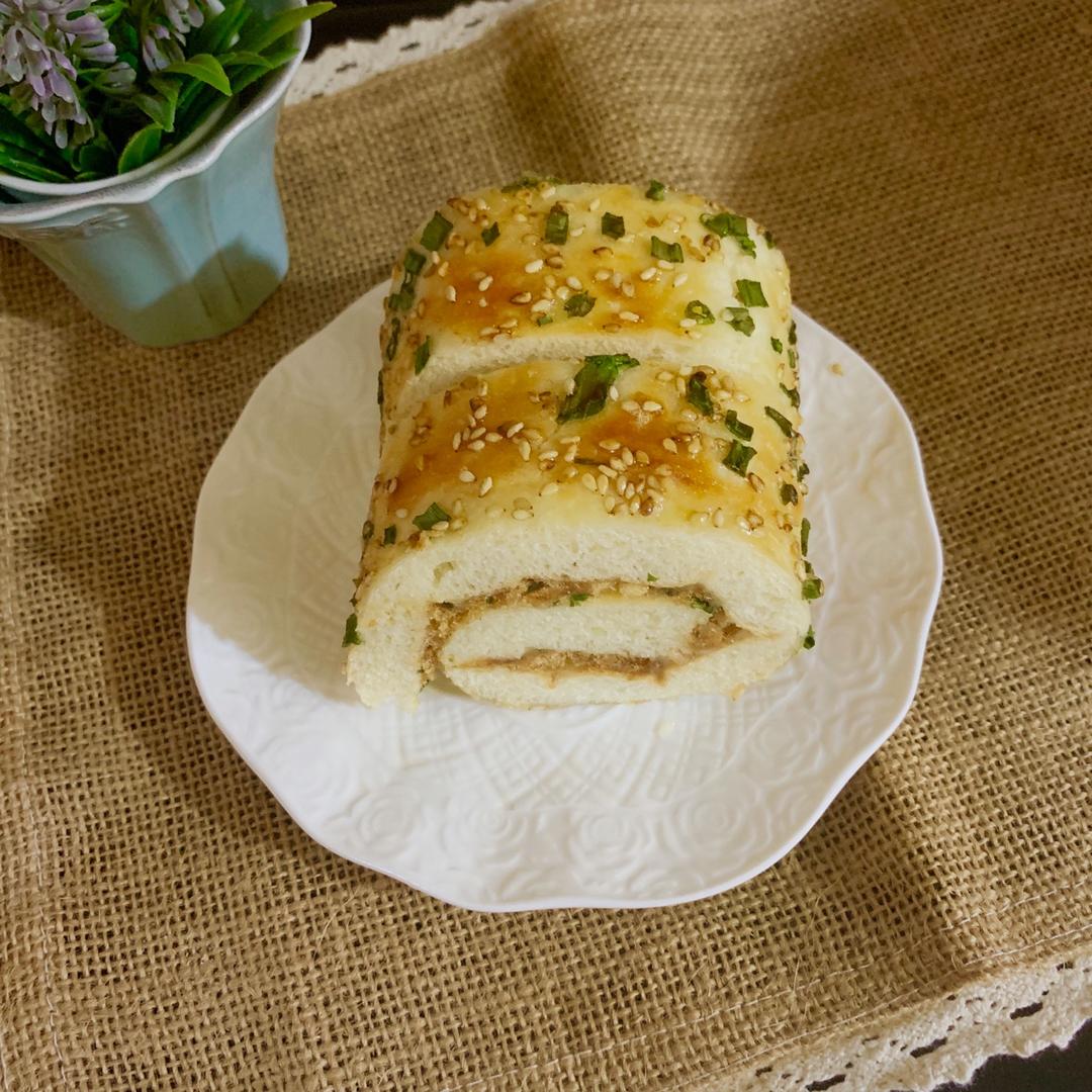 肉松面包卷