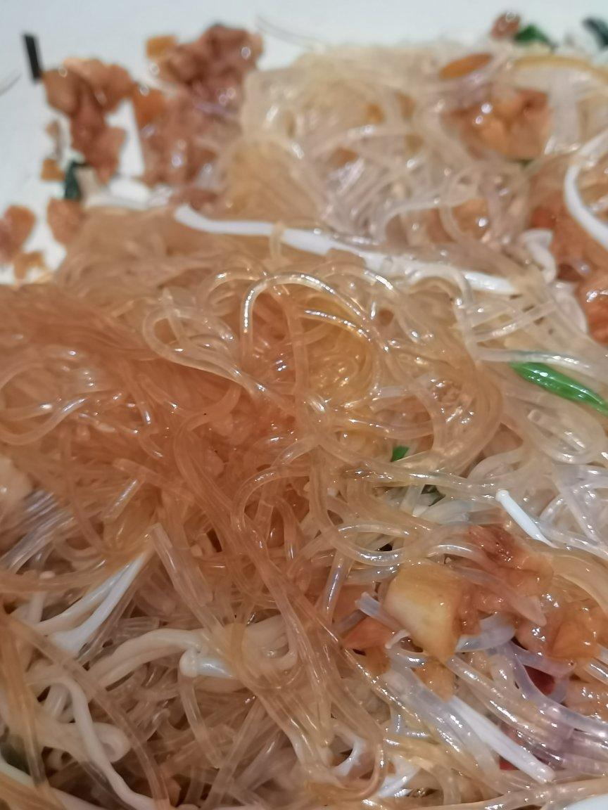 蒜蓉蒸金针菇粉丝（小心上瘾）