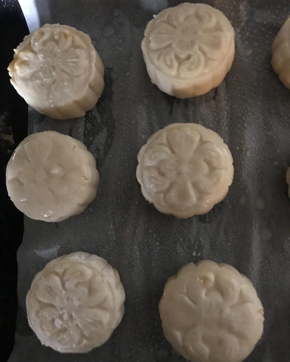 流心奶黄月饼（无吉士粉/转化糖浆版本）【曼食慢语】