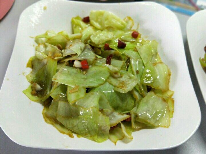 手撕包菜的入味烧法