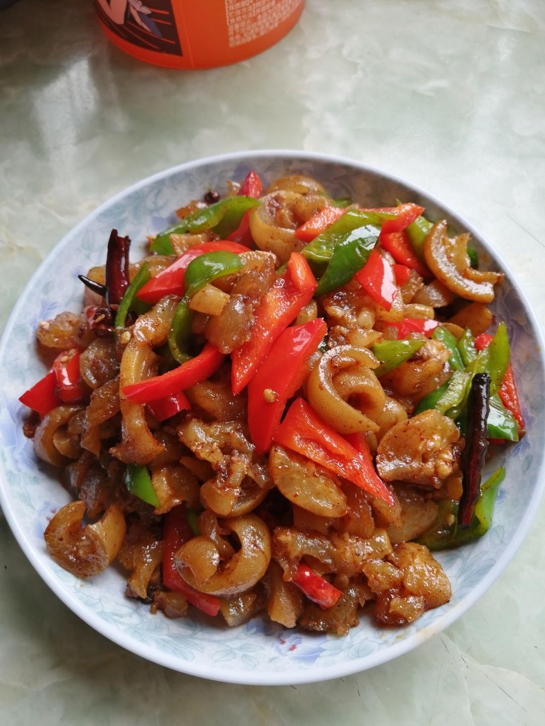 青椒炒牛蹄筋