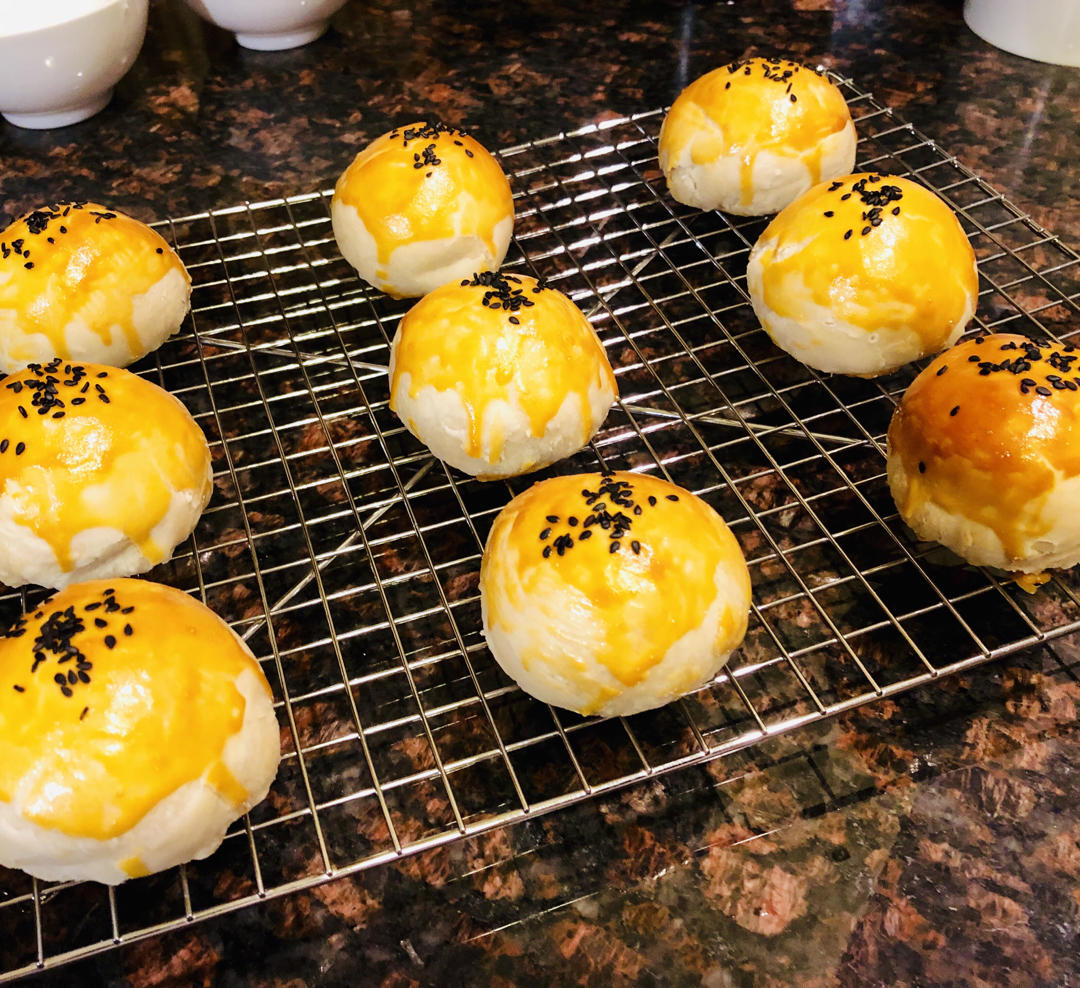 酥掉渣的蛋黄酥（最好吃的一个方子）