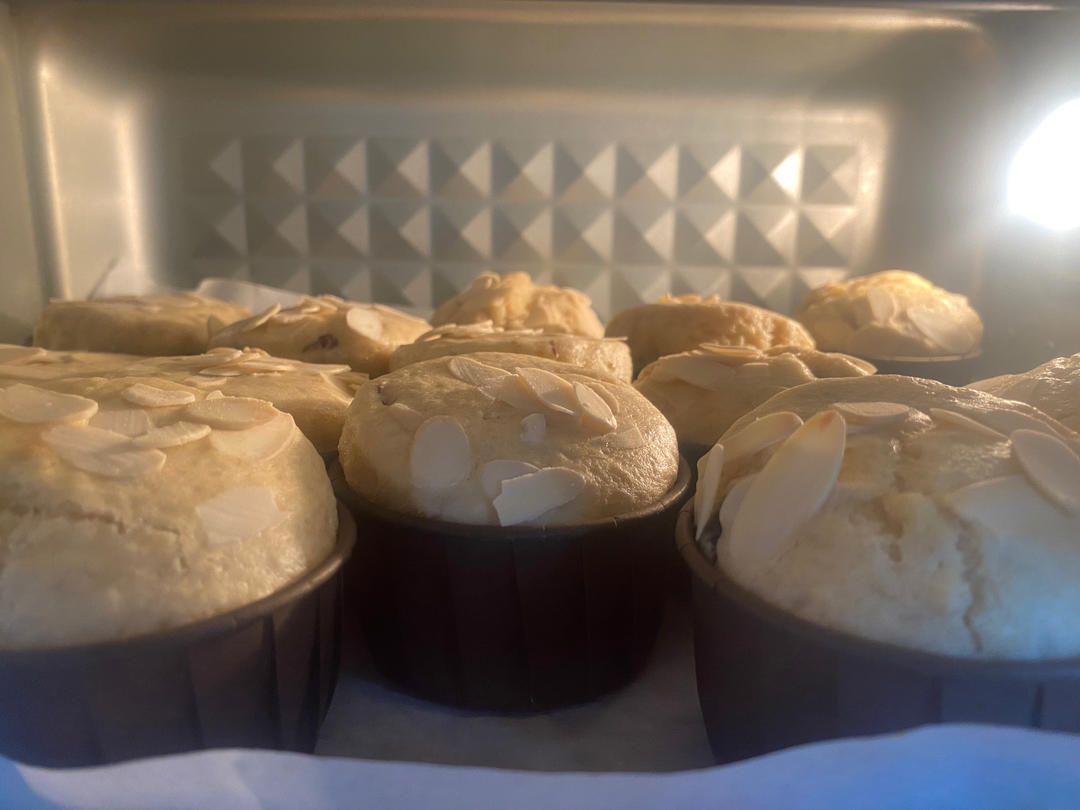 玛芬纸杯蛋糕 搅拌几下就做好了