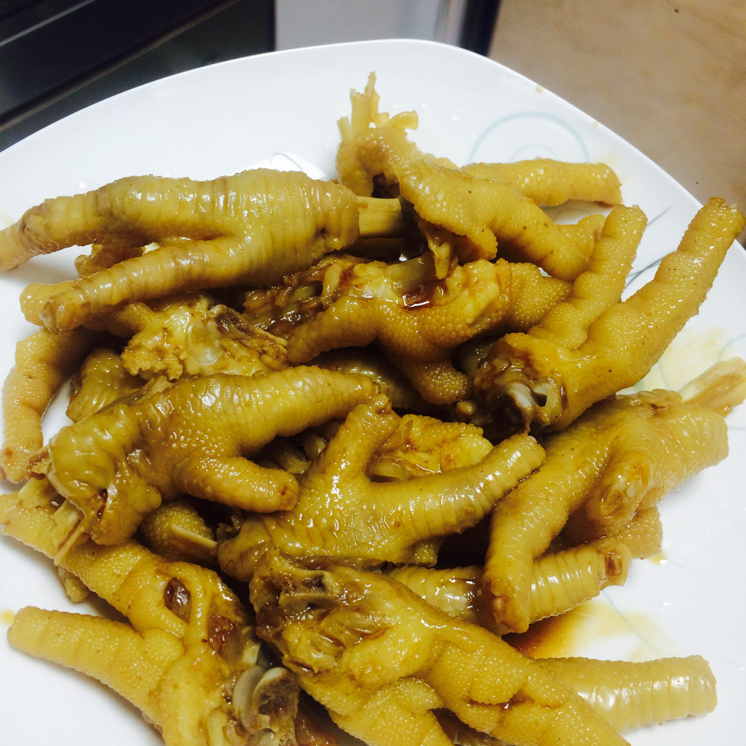 盐焗鸡爪
