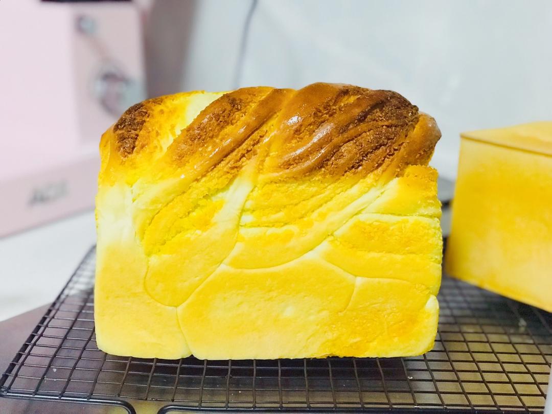 椰蓉吐司面包 Coconut Loaf