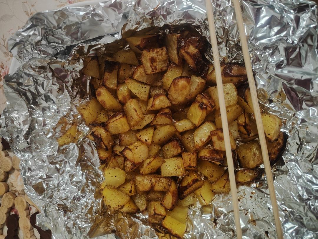空气炸锅版烤薯角（烤土豆）