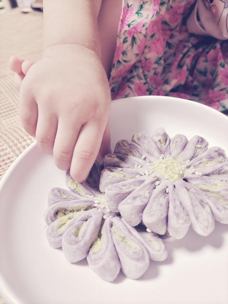 为春天🌿而生的菊花酥
