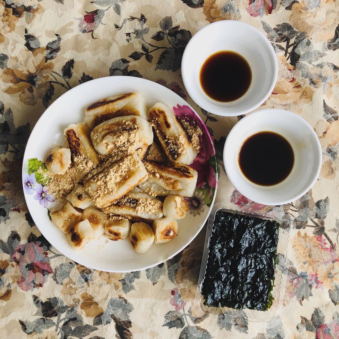 甜咸兼得海苔年糕的做法