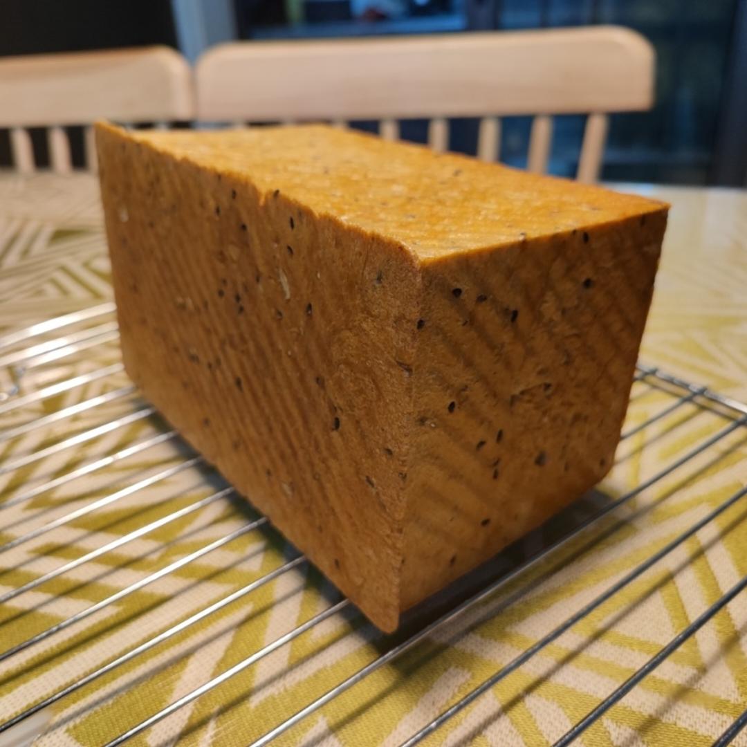 高蛋白低碳轻态吐司