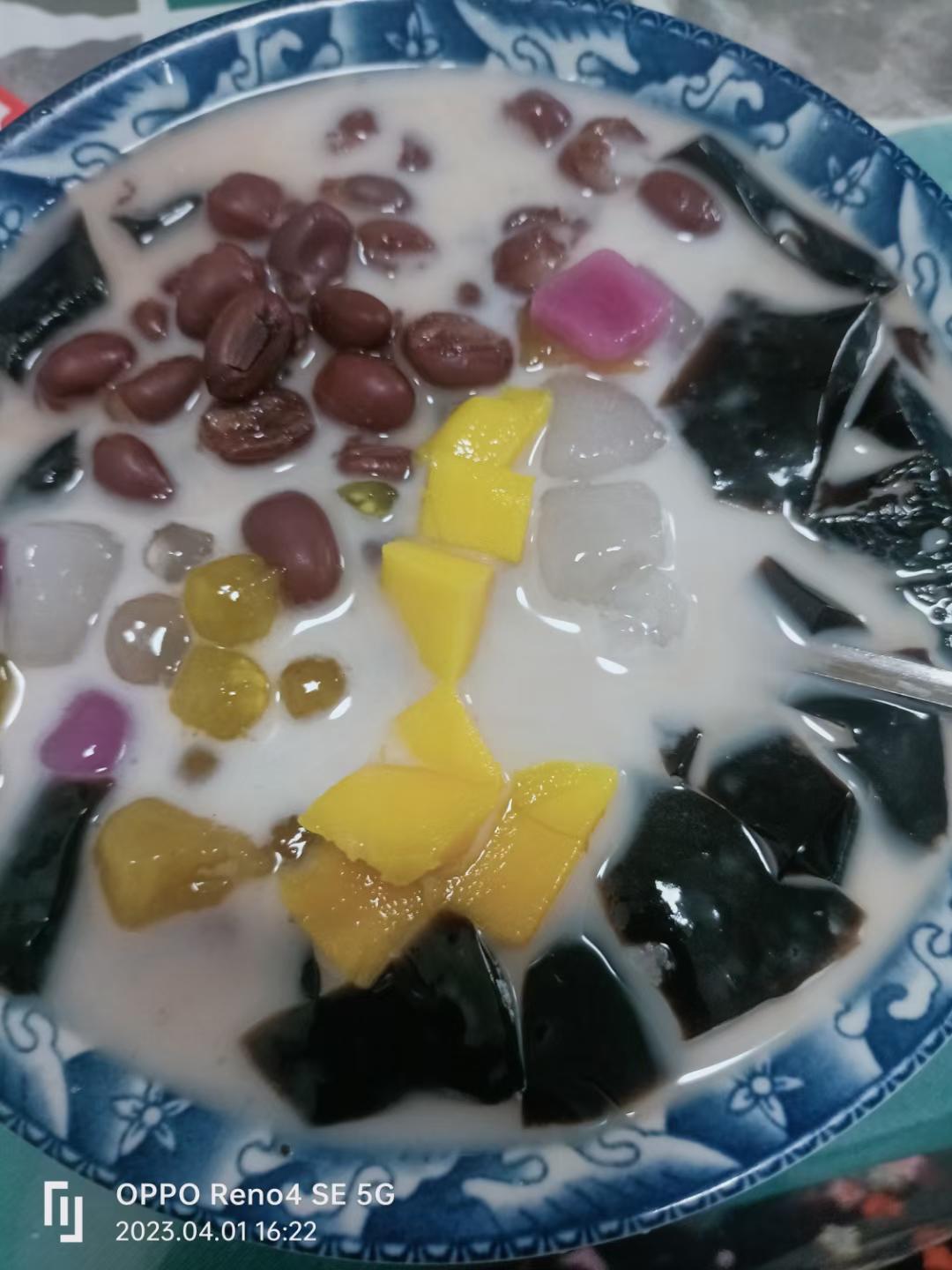 在家也能做的紫薯红薯芋圆糖水😍🌟料多又好吃