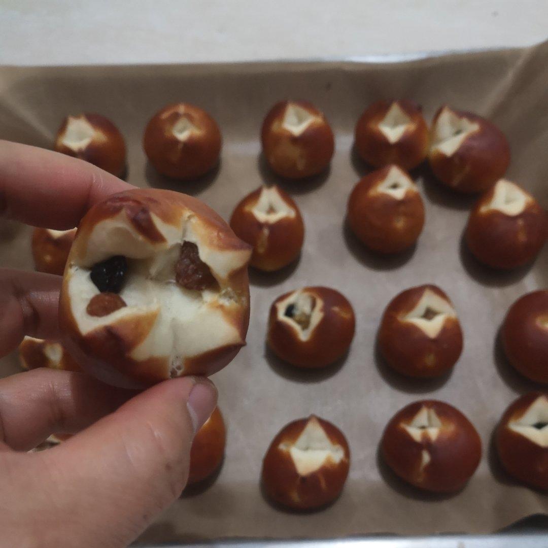 碱水小丸子（超可爱好操作的碱水面包）