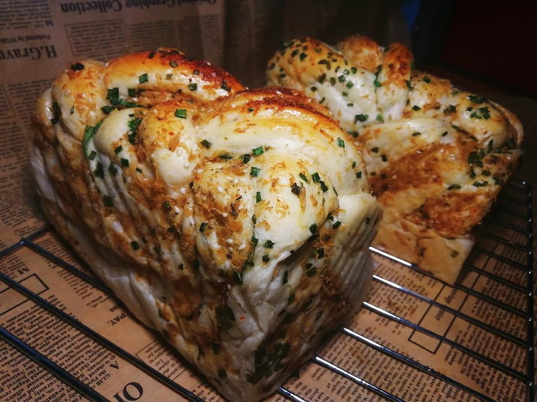 香葱肉松手撕吐司