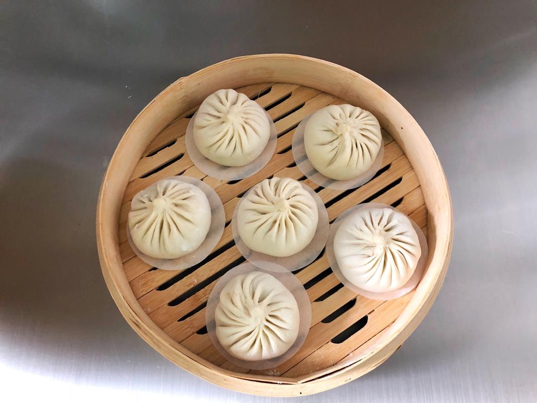 香菇鹌鹑蛋鲜肉包子