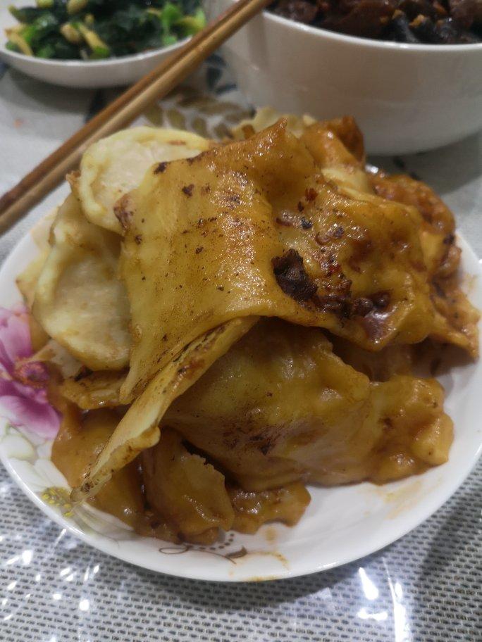 小鸡贴饼