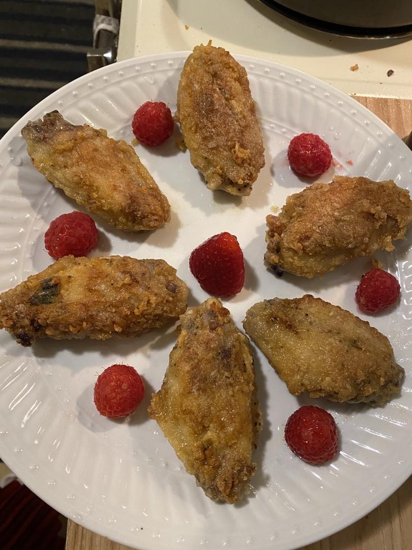 蒜香炸鸡翅