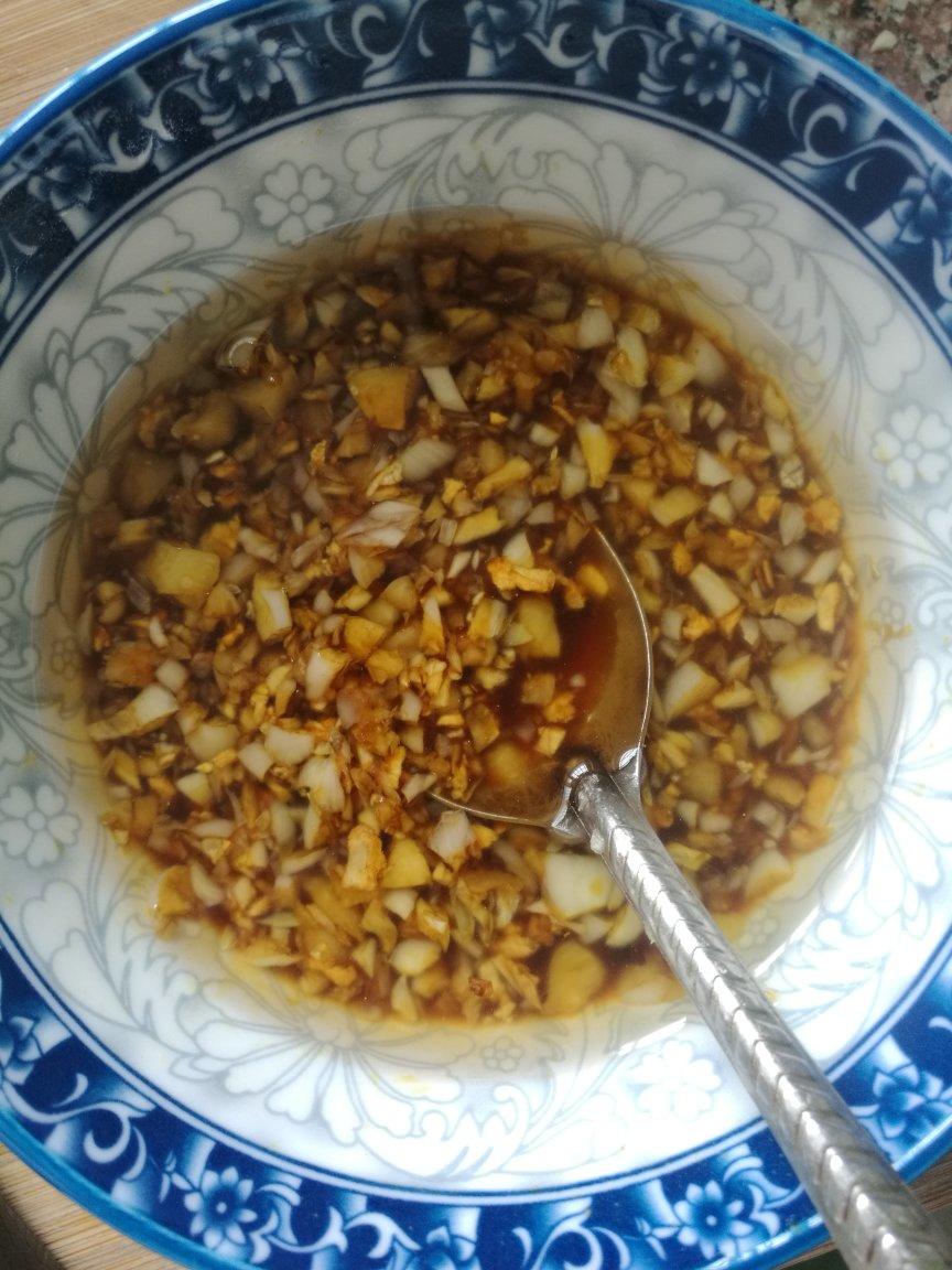 【蒜香蒸虾】有粉丝有金针菇 吃到盘子都刮干净