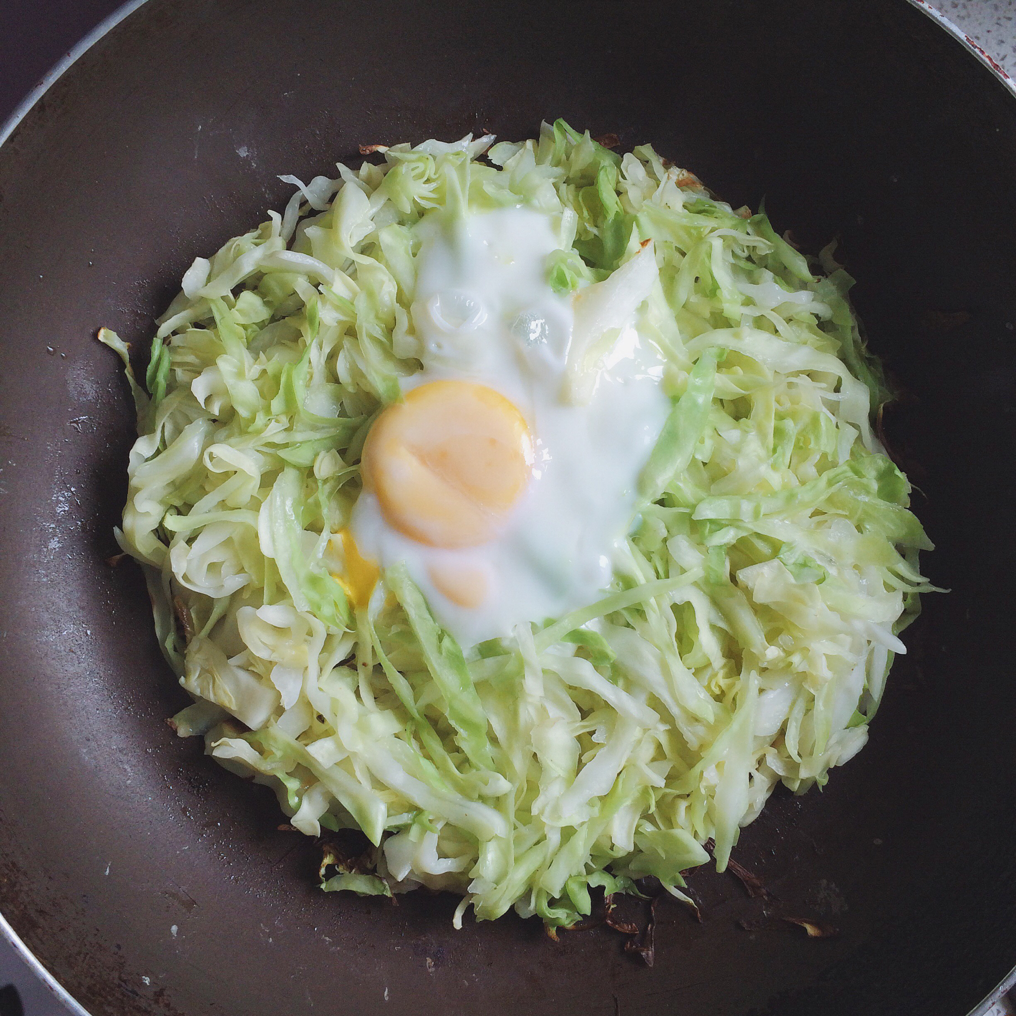 快手早餐料理-卷心菜烘蛋