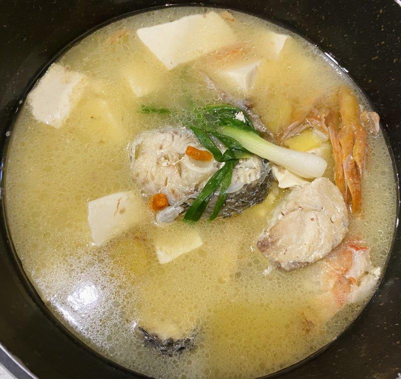 鱼头豆腐汤