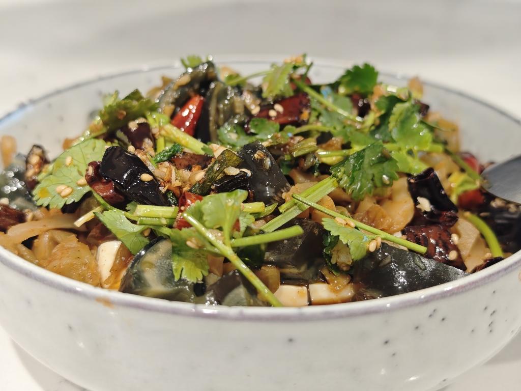 【最佳CP～】凉拌皮蛋豆腐✨