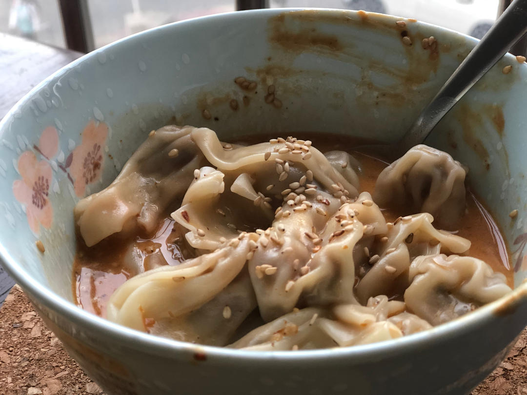 麻酱拌馄饨