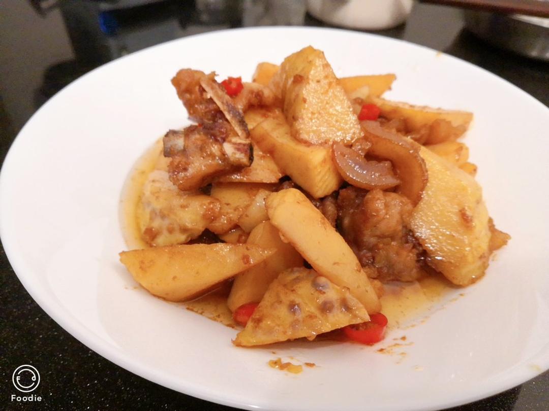 肉香笋鲜的春笋炒五花肉