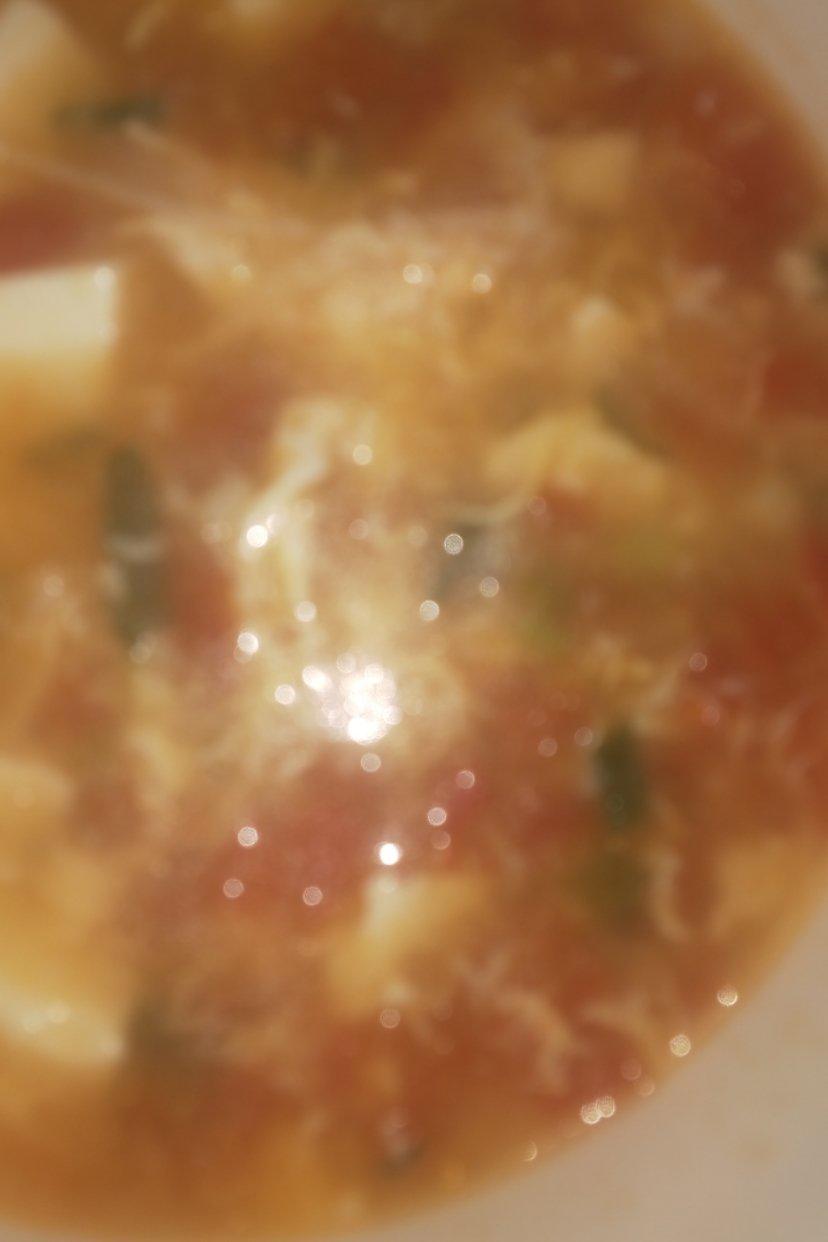 减肥期简单易做味道鲜美的番茄内酯豆腐汤