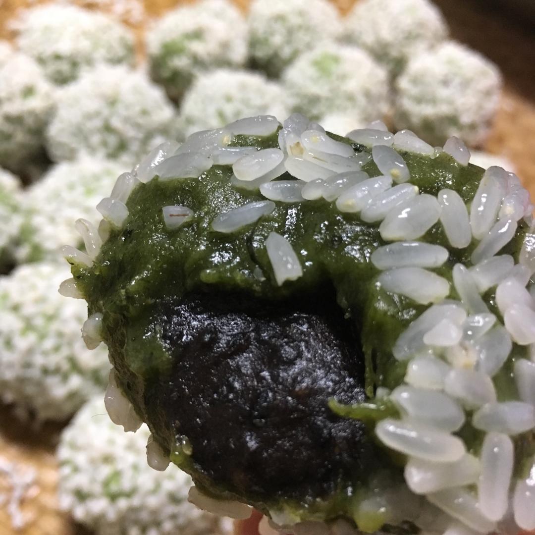 网红青团～～咸蛋黄肉松青团