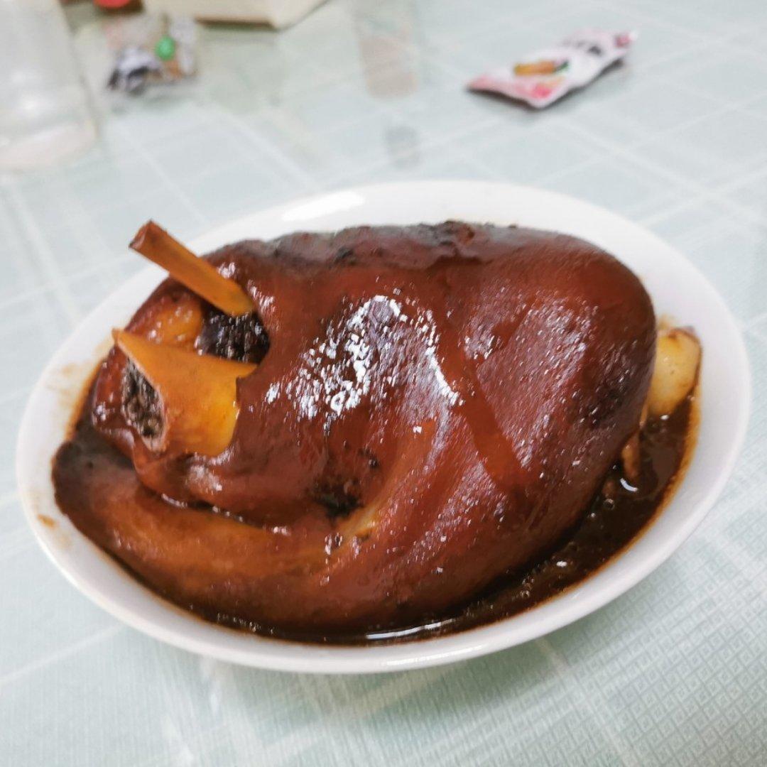 红烧蹄膀
