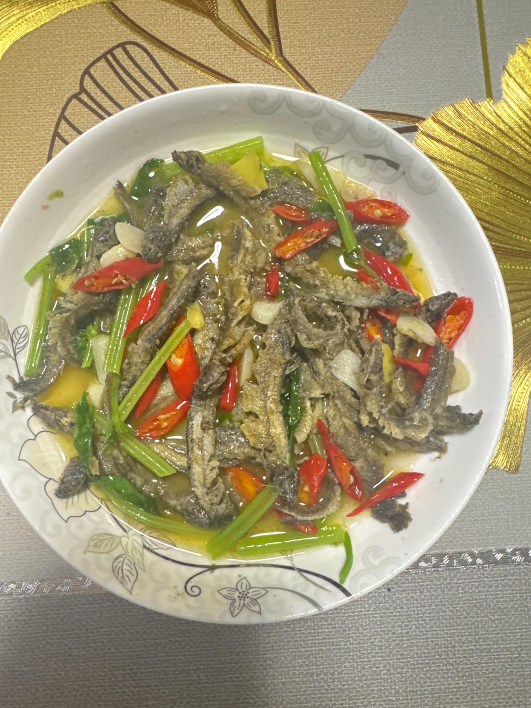 红烧泥鳅