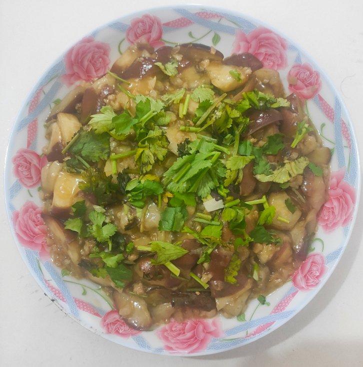 厨师长教你：“少油型鱼香茄子”的做法快收藏了