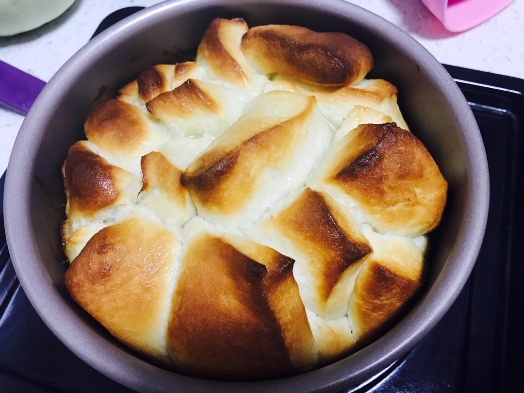 日式香浓炼乳面包