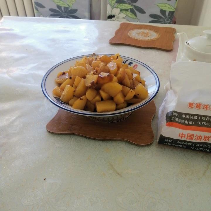 🔥巨下饭，软糯入味！比肉还好吃的红烧土豆