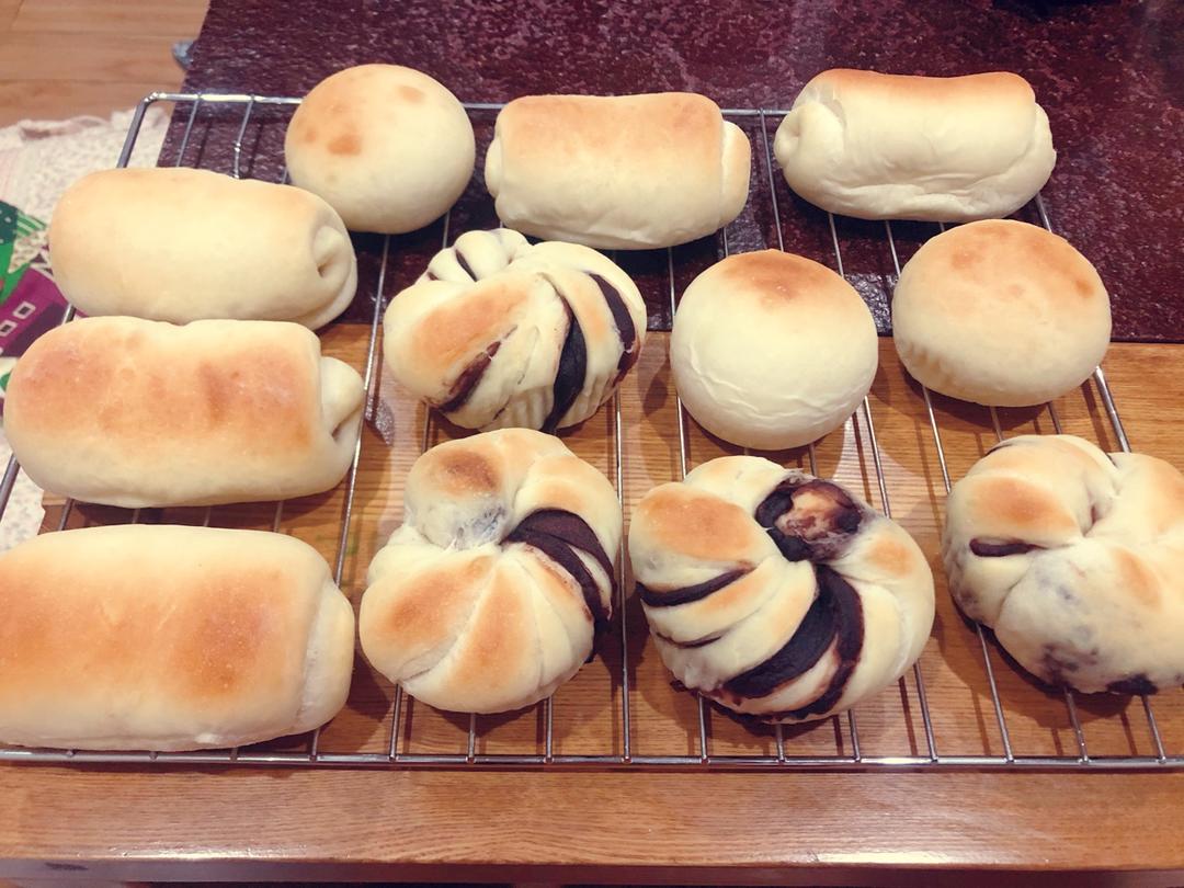 小朋友超爱的肠仔包（汤种法 中筋面粉）