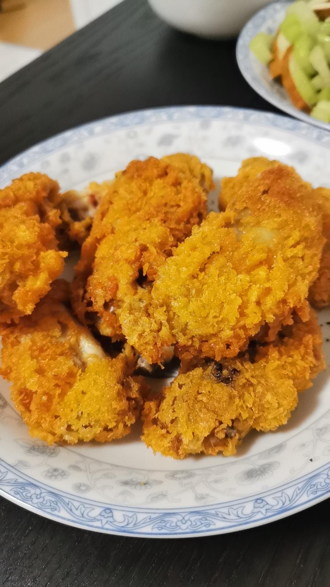 炸鸡翅中（黄金面包糠鸡翅中）