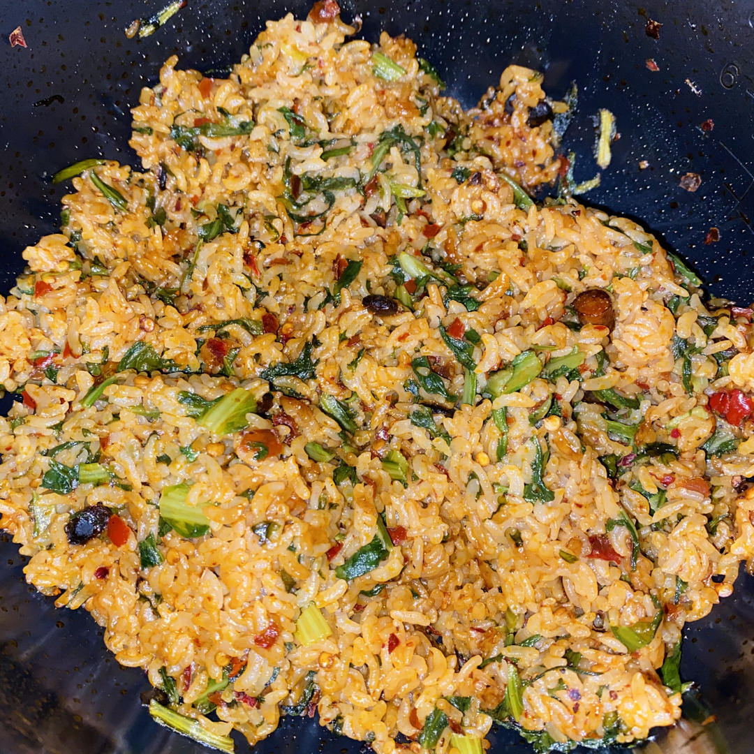 连吃三碗的茼蒿菜饭