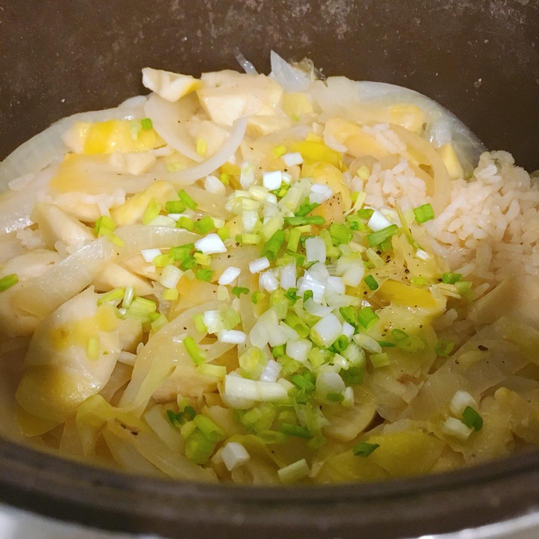 《深夜食堂》竹笋饭