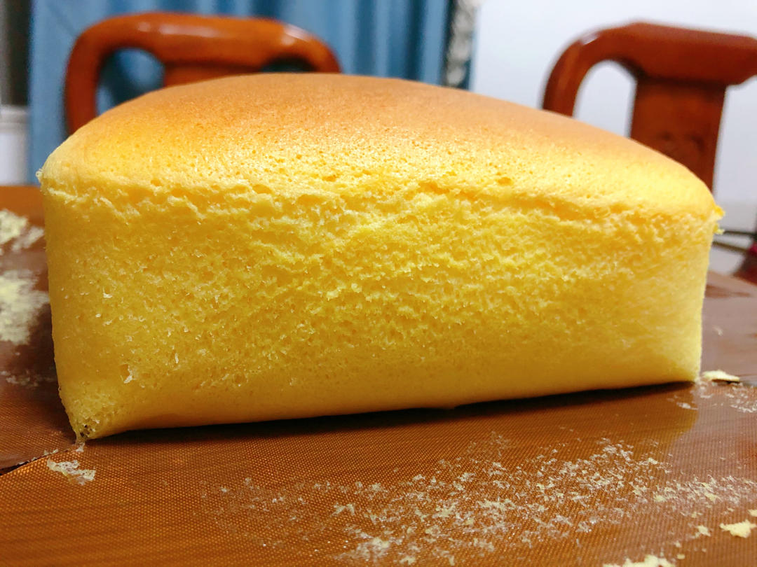 堪比柯基屁股
爆浆芝士🧀古早蛋糕