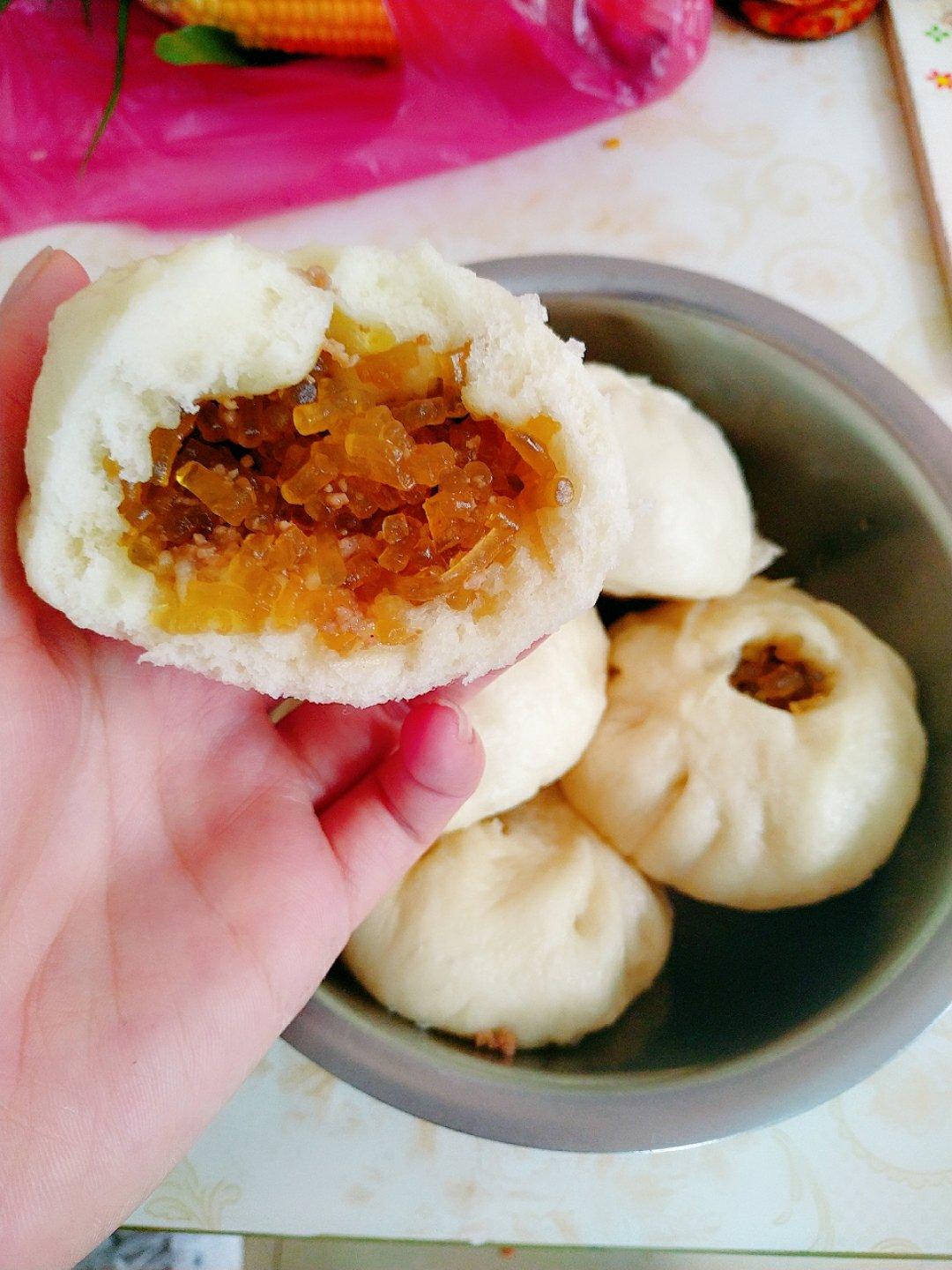 肉末粉丝包