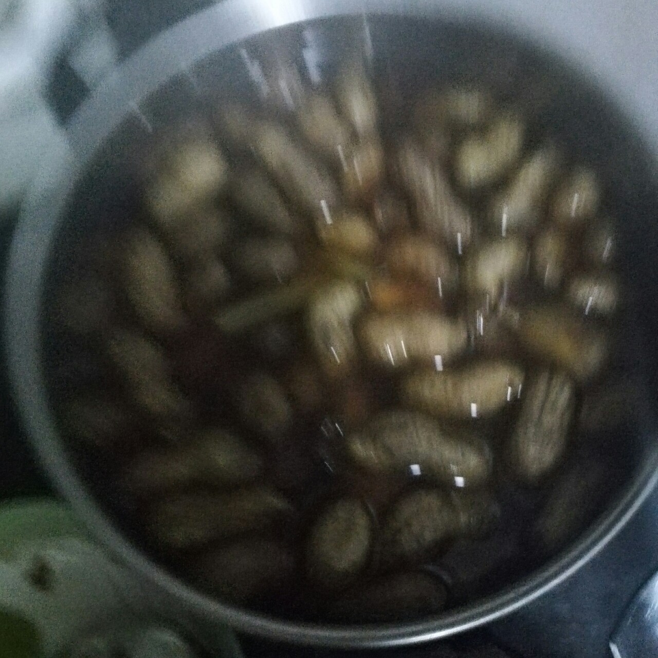 卤煮花生