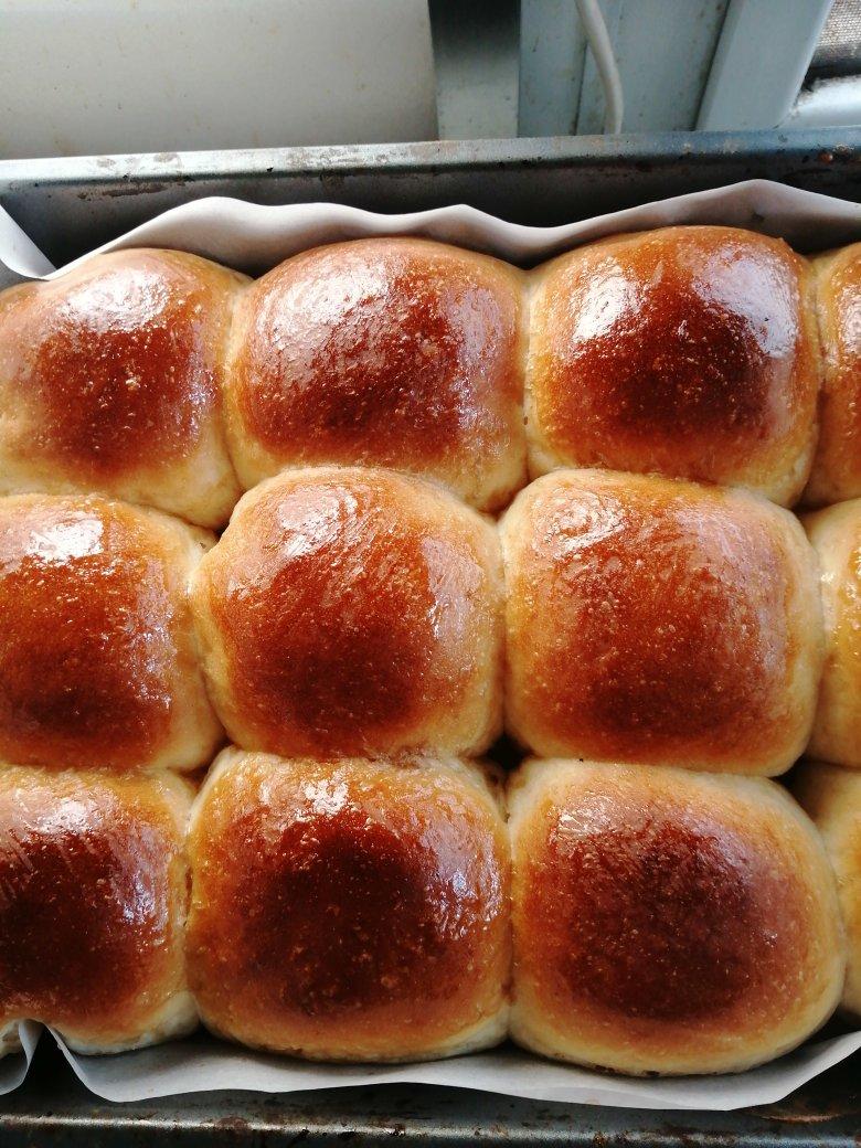 无敌松软又拉丝的酸奶小餐包