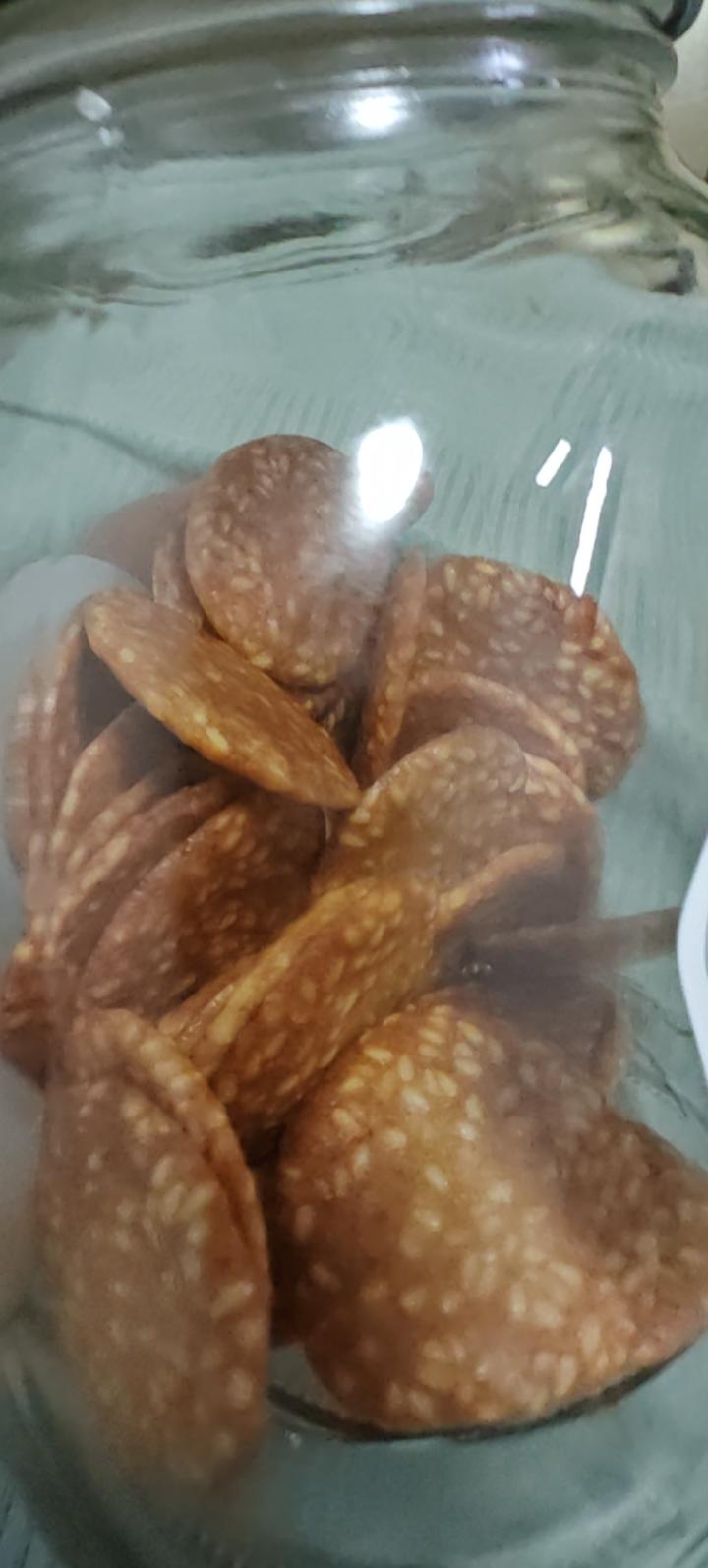 芝麻薄脆饼干