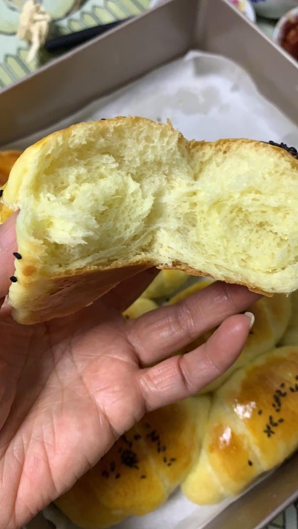 奶香牛角包—新手入门级的面包