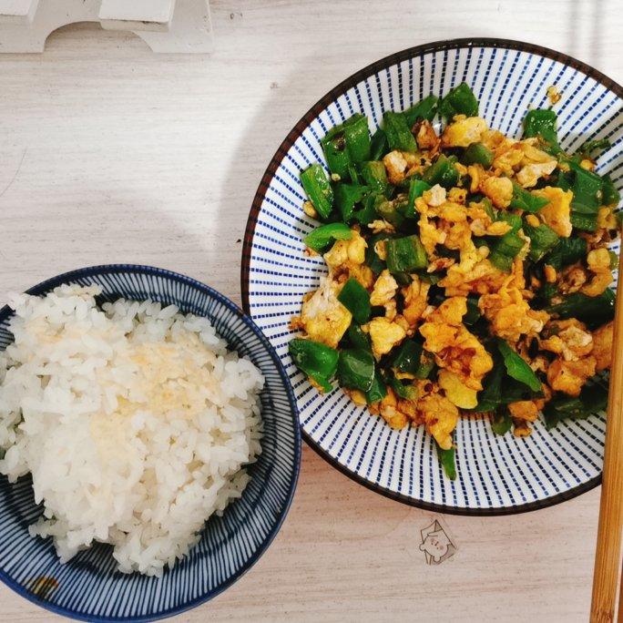 超级下饭菜青椒炒鸡蛋